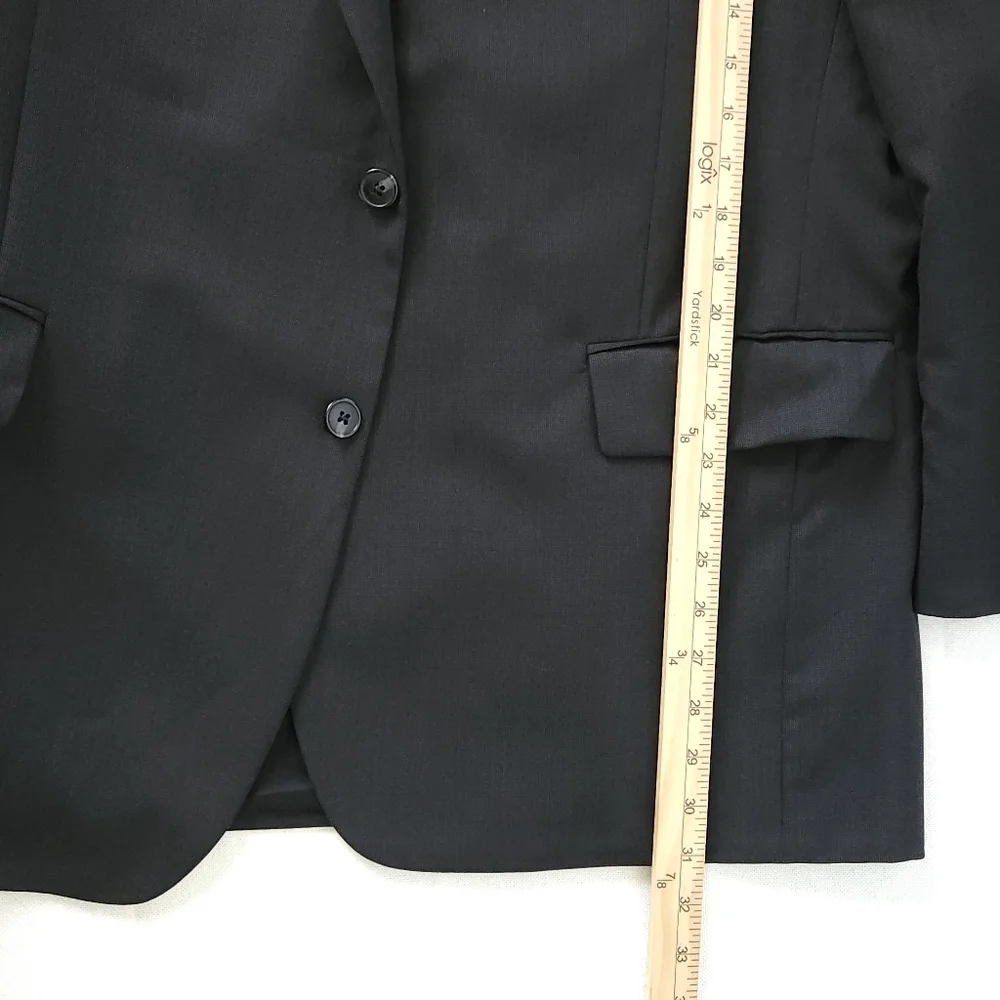 Jos. A. Bank Traveler’s Collection Men’s 46R Black 100%‎ Wool Two-Button Blazer
